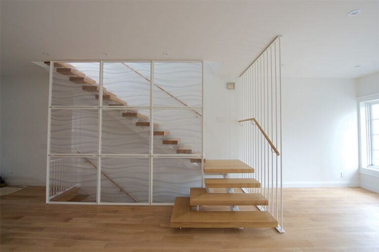 Downtown Duplex - Stairs